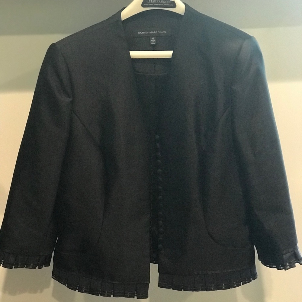 Carmen Marc Valvo blazer